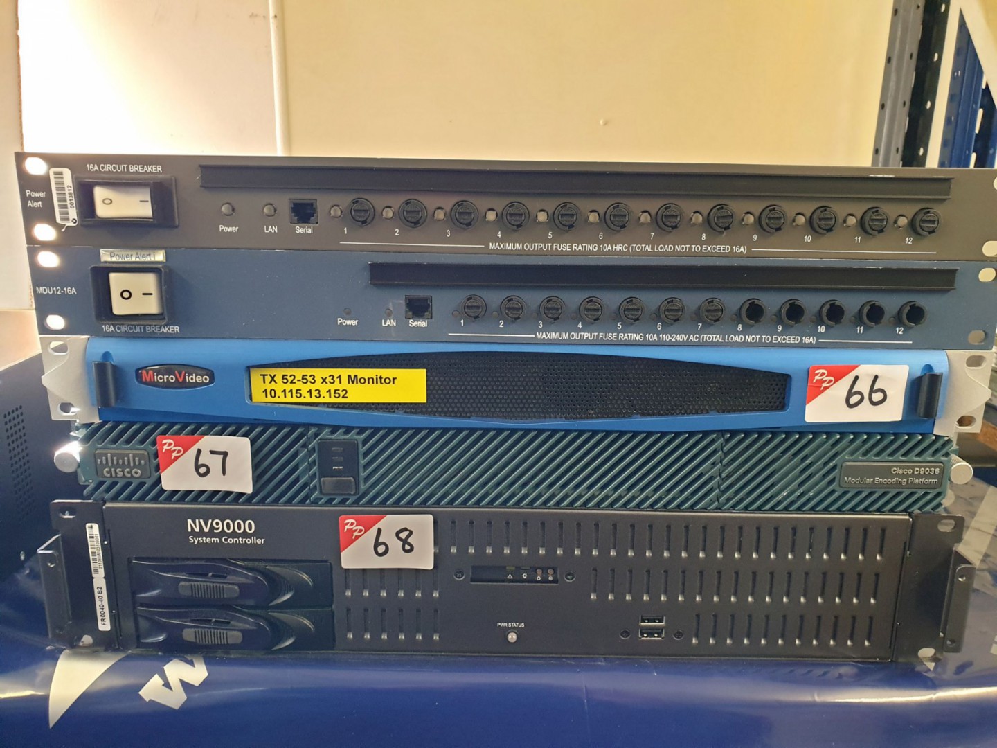 Micro video rack type monitor