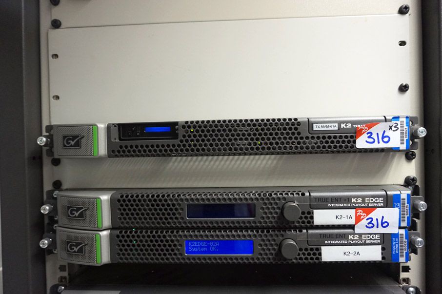 2x Grass Valley K2 edge integrated play out server...