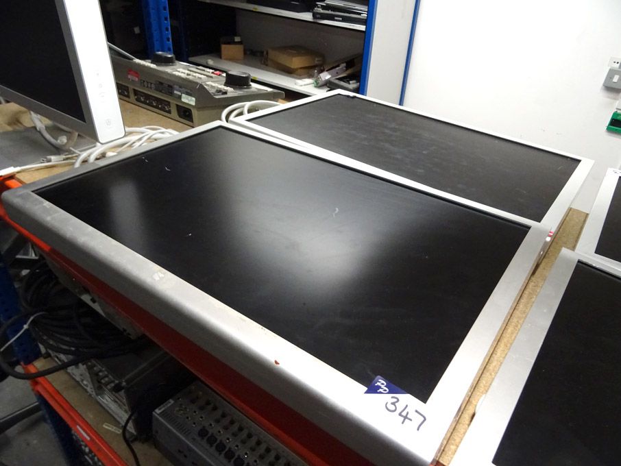 Apple A1082 HD cinema Display