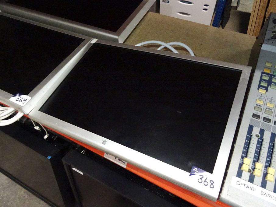 Apple A1081 HD cinema Display