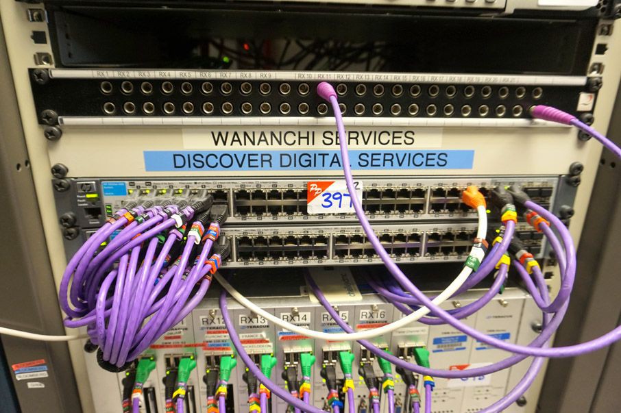 2x HP 2910A1-48G switch
