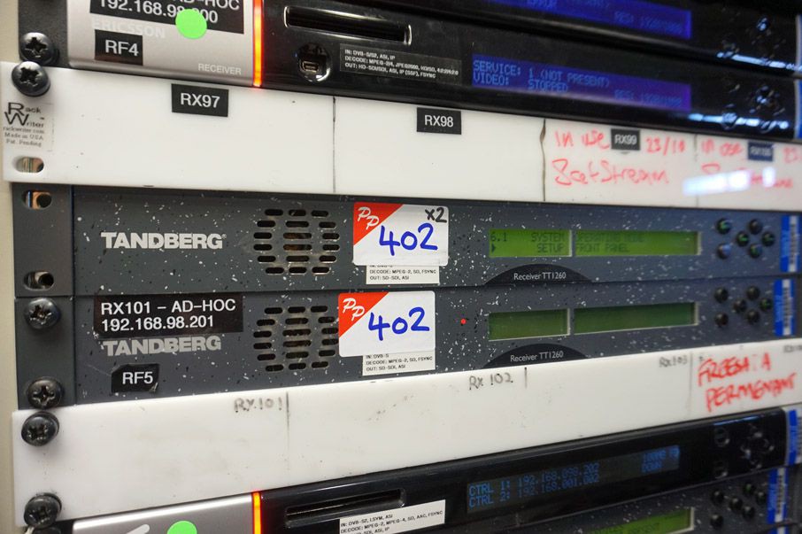 2x Tandberg TT6120 receivers