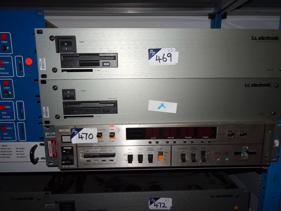 2x TC Electronics DB-8 transmission processor