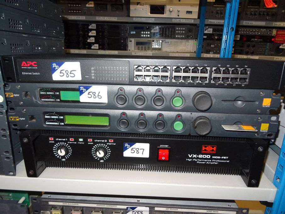 APC AP9224110 Ethernet switch