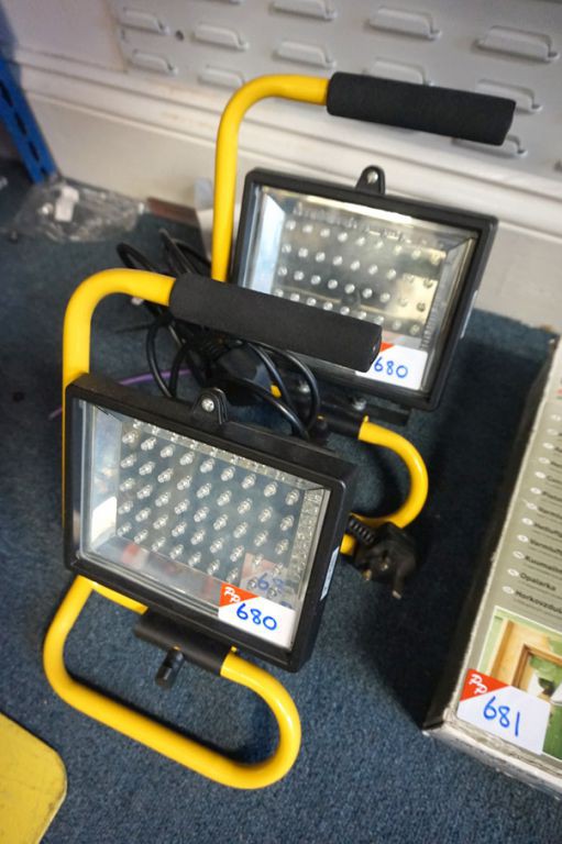 2x freestanding Draper WL45/LED work lamps, 240v