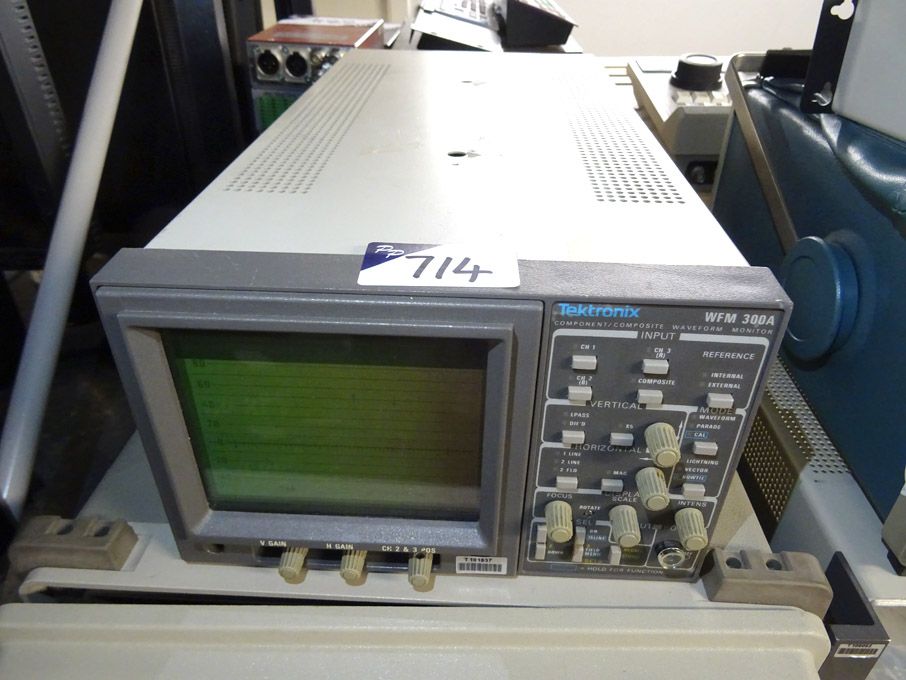 Tektronix WFM300A component/composite waveform mon...