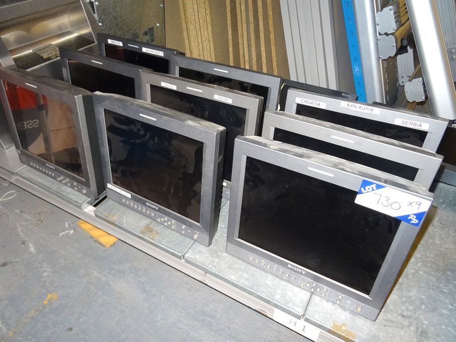 9x Sony LMD-1420 LCD monitor