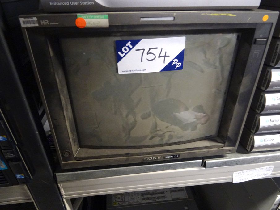 Sony PVM 14L4 Trinitron colour video monitor