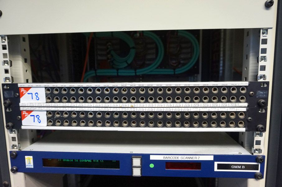 2x rack type audio patch panels