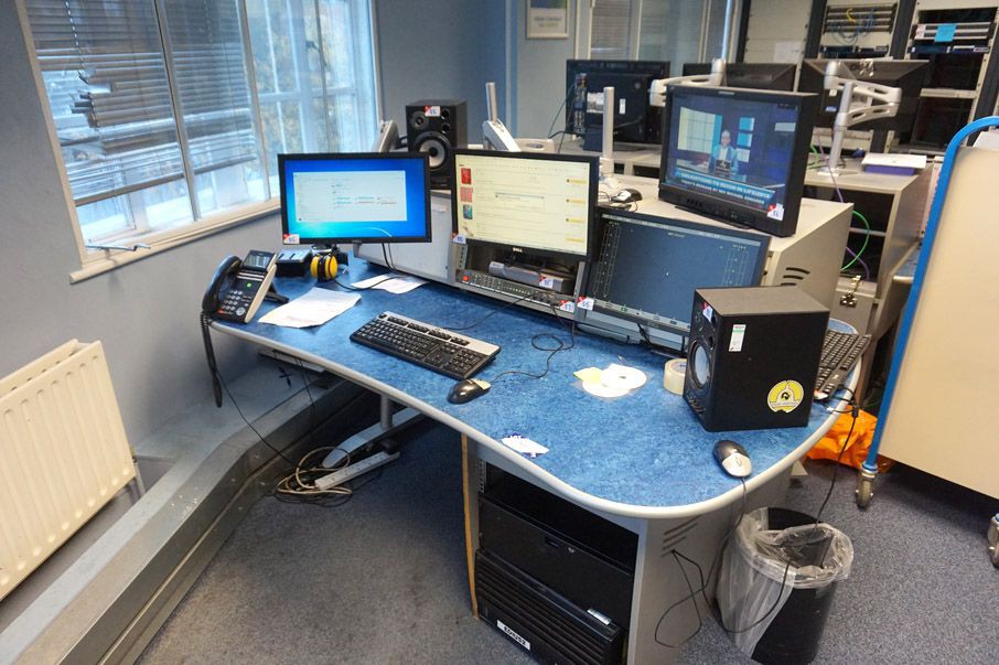 1900x1350mm grey / blue curved studio desk with mo...