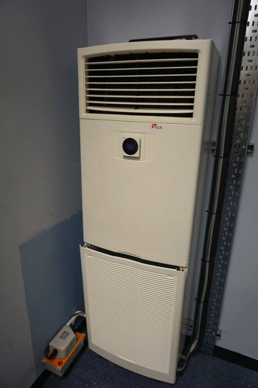 Daikin Europe FVA140AMVEB air conditioning unit (2...