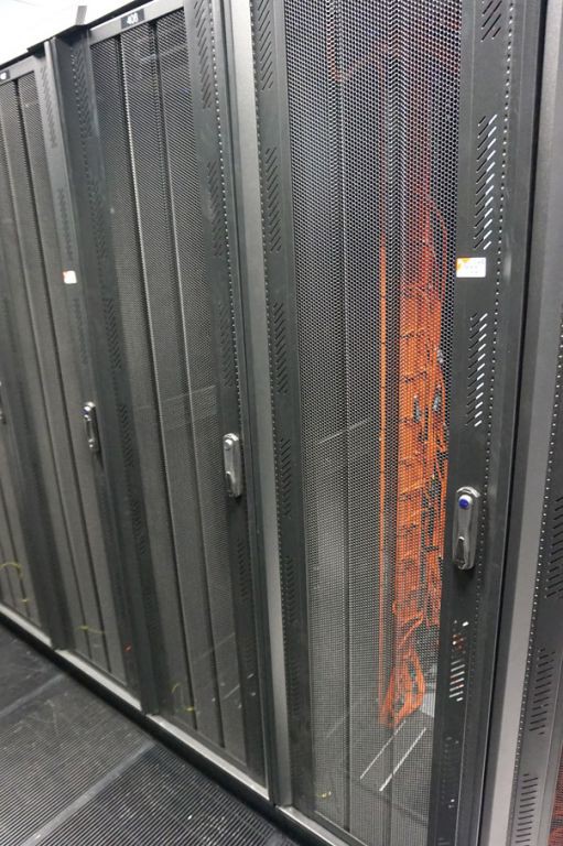 2x Cannon black open side server racks, 600x1100x2...