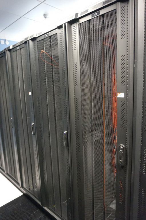 2x Cannon black open side server racks, 600x1100x2...