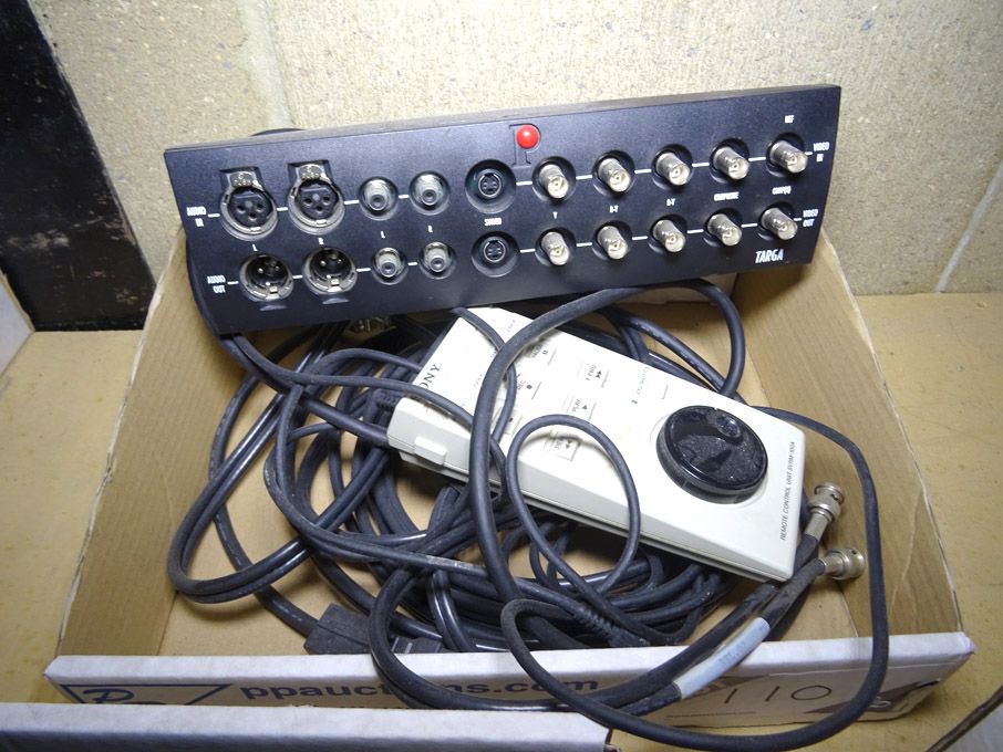 Sony SVRM-100A remote control unit, Targa I/O pane...