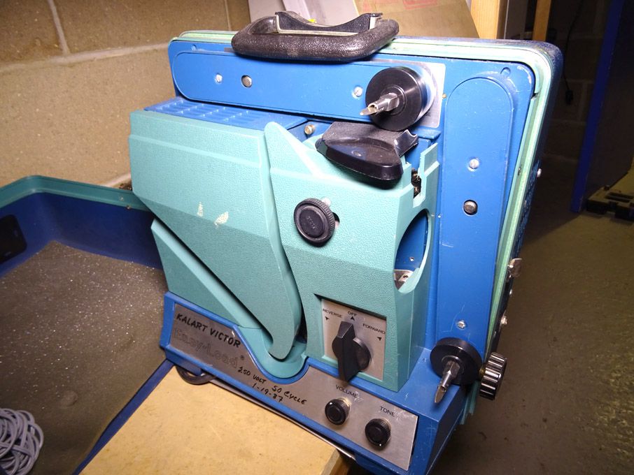 Kalart Victor EasyLoad 90-25 projector