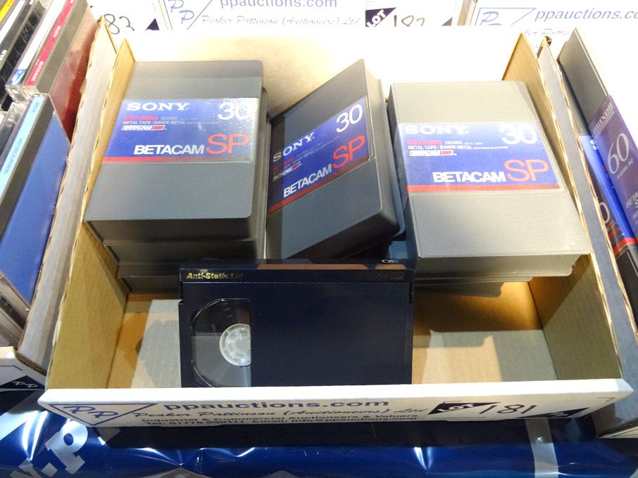 7x Sony BCT-30MA Betacam SP video cassettes (packa...