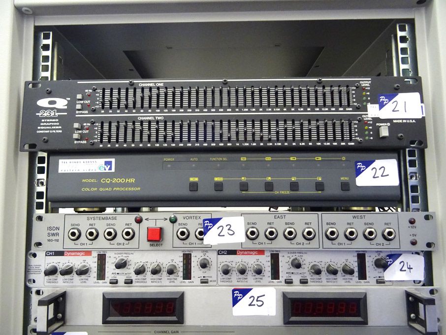 Peavey Q231 stereo graphic equaliser