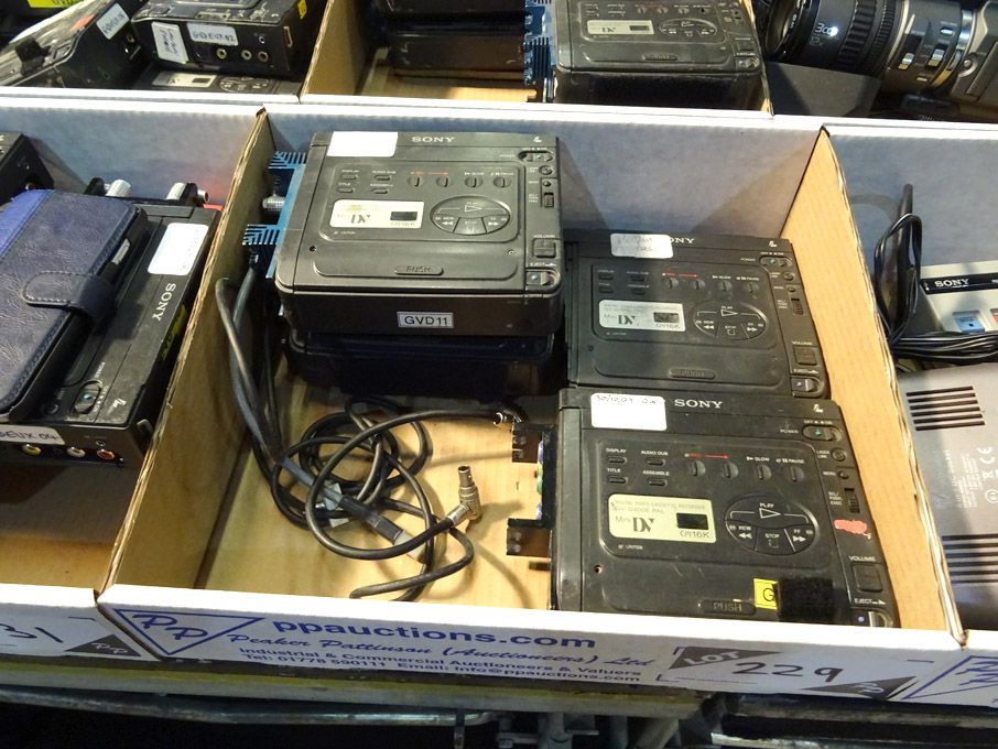 4x Sony GV-D300E digital video cassette recorders
