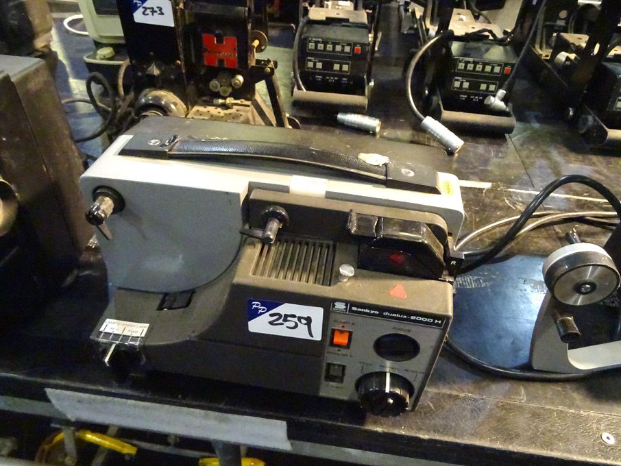 Sankyo Dual-2000H 8mm film projector