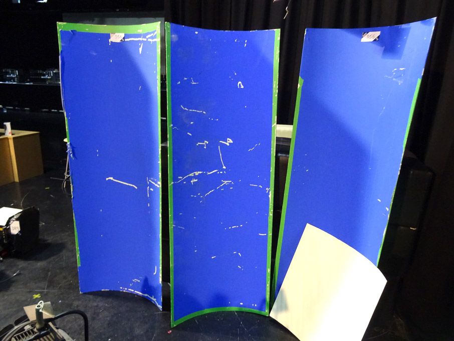 10x various fibreglass curve sections for infinity...