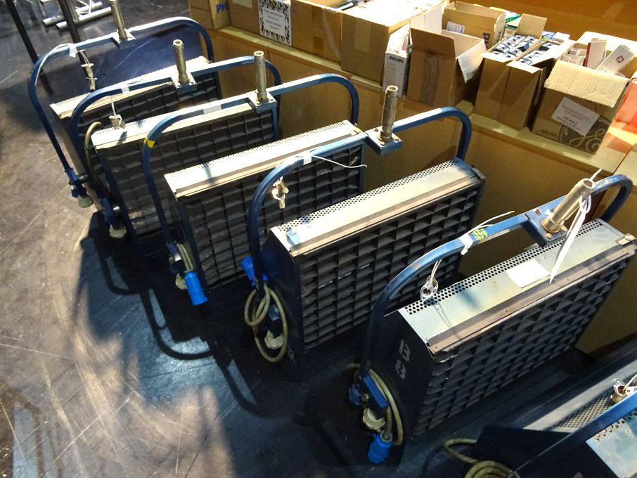 5x Berkey Colortran halogen studio lights (some sp...