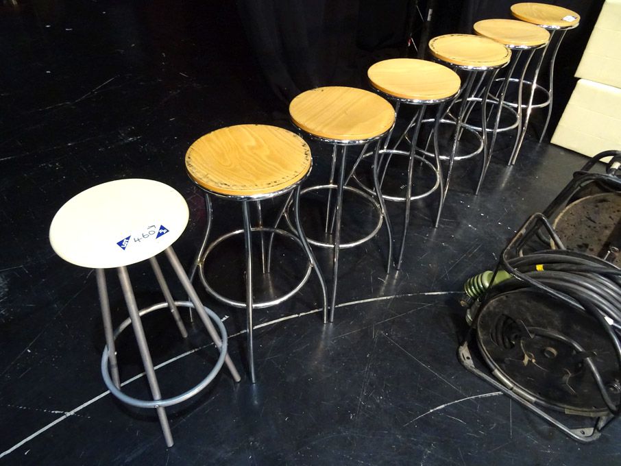6x chrome leg / wooden top bar stools