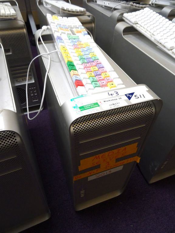Apple Mac Pro base unit: 2x Intel Dual Core 2GHz X...