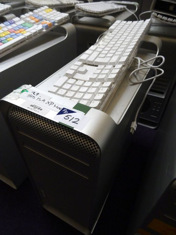 Apple Mac Pro base unit: 2x Intel Dual Core 2GHz X...