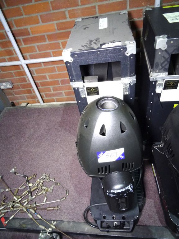 Lightwave motorised studio spot, 700W with transit...