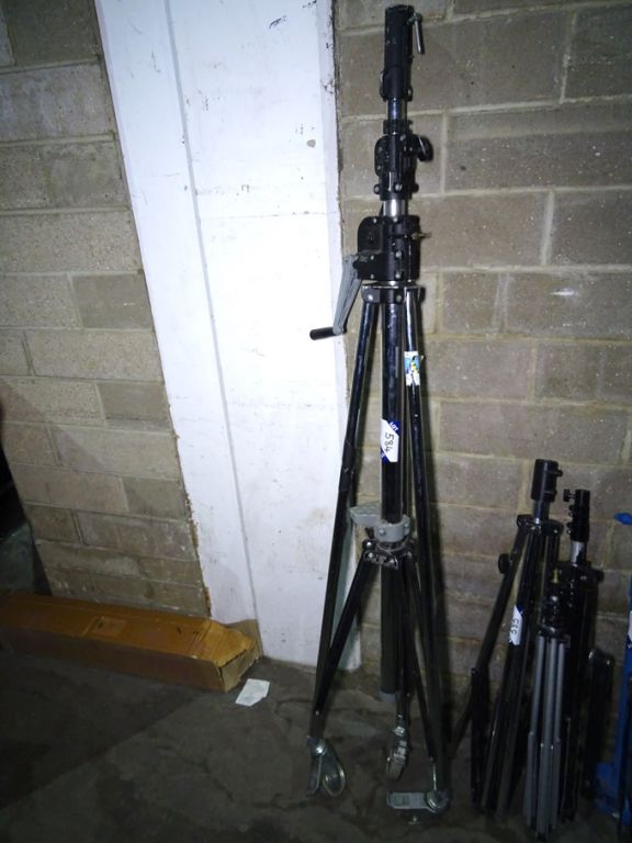 Manfrotto mobile extendable tripod