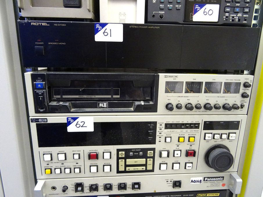 Rotel RB-970BX stereo power amplifier