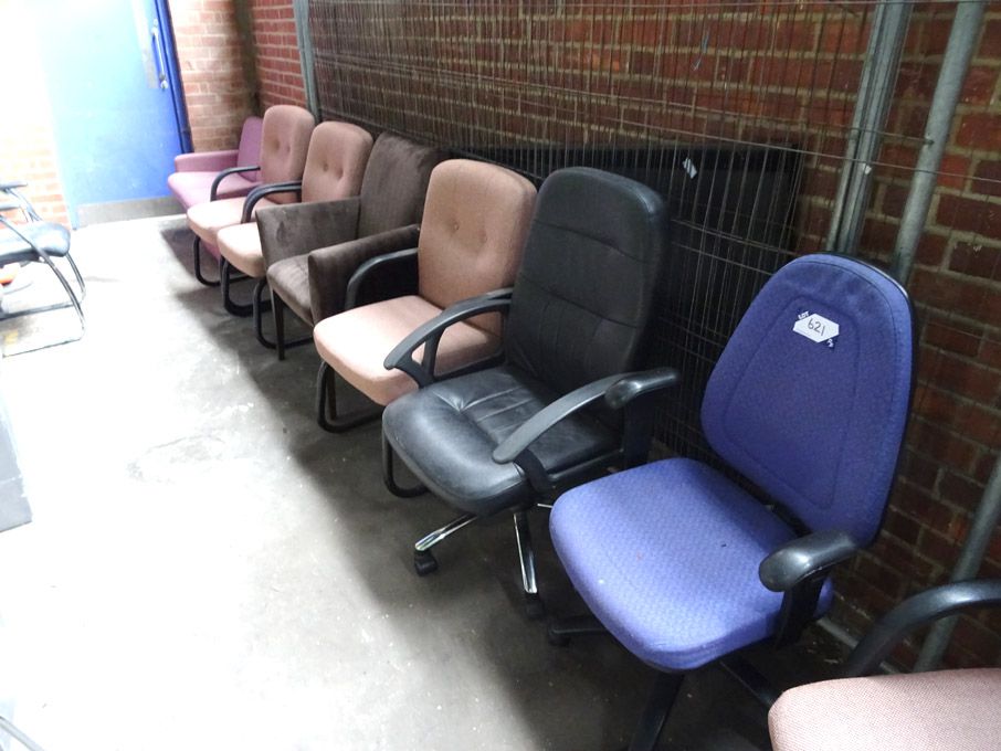 10x various office chairs etc