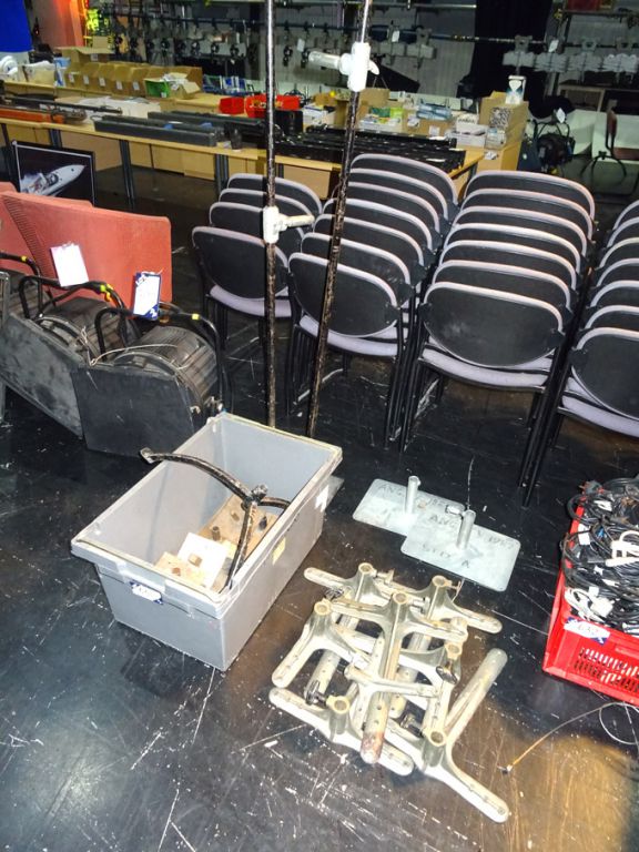 Qty various tank trap floor stands