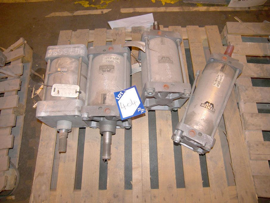 4x Mecman s/s316 pneumatic cylinders on pallet