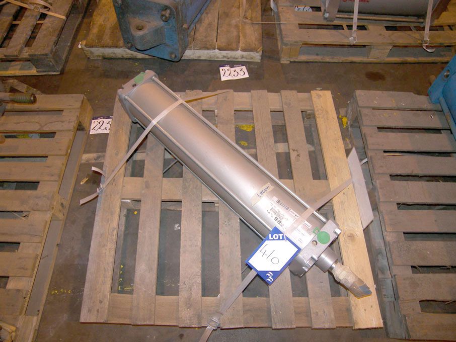 Rexroth 51800 cylinder, 160mm dia