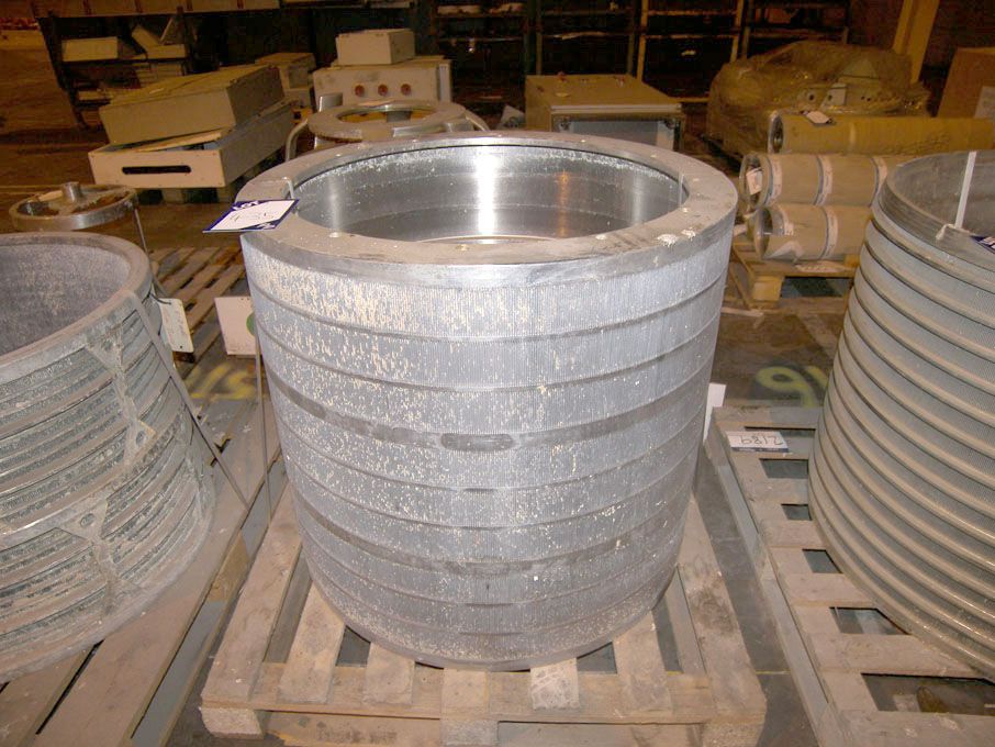 Similar 850mm dia s/s 316 screen basket