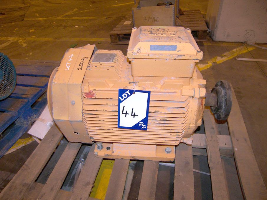 ABB M2BA 200 MLA4 motor, 30kW @ 1475rpm, 36kW @ 17...