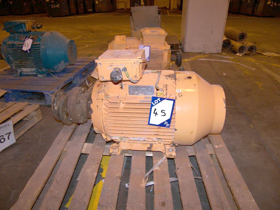 Brook Hansen AC motor, 22kW @ 975rpm