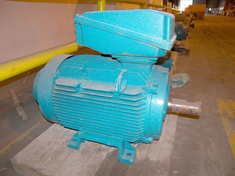 Brook Crompton motor, 90kW @ 1475rpm (2001)