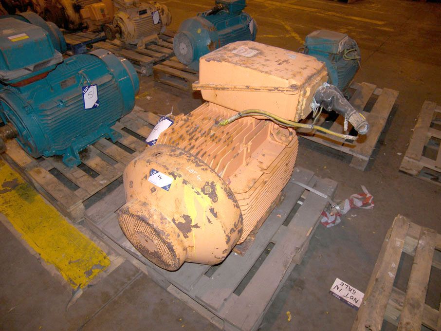 Brook Hansen motor, 132kW @ 2950rpm