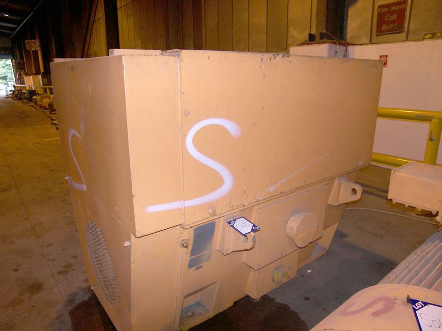 Laurence Scott induction motor, 3300v, 800kW @ 148...