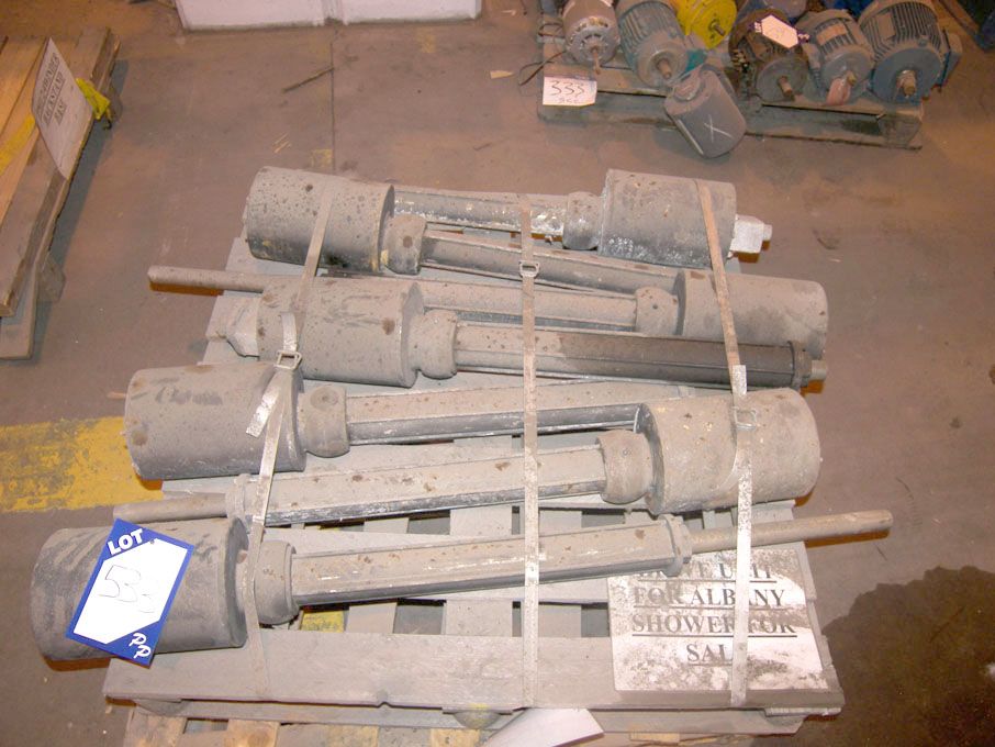 7x Albany shower drive units on pallet