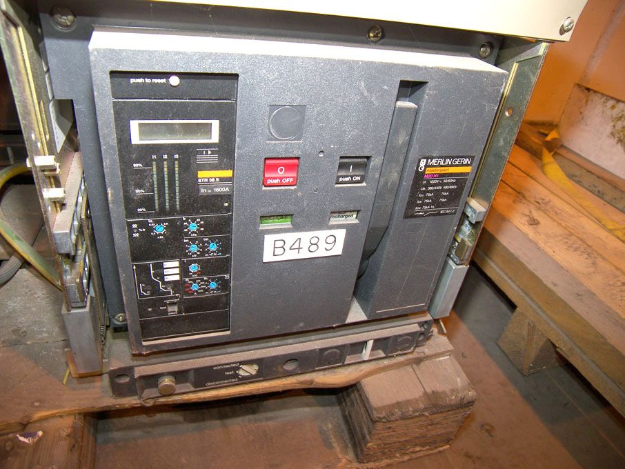 Merlin Gerin Masterpact M20H1 mains panel, 1000v,...