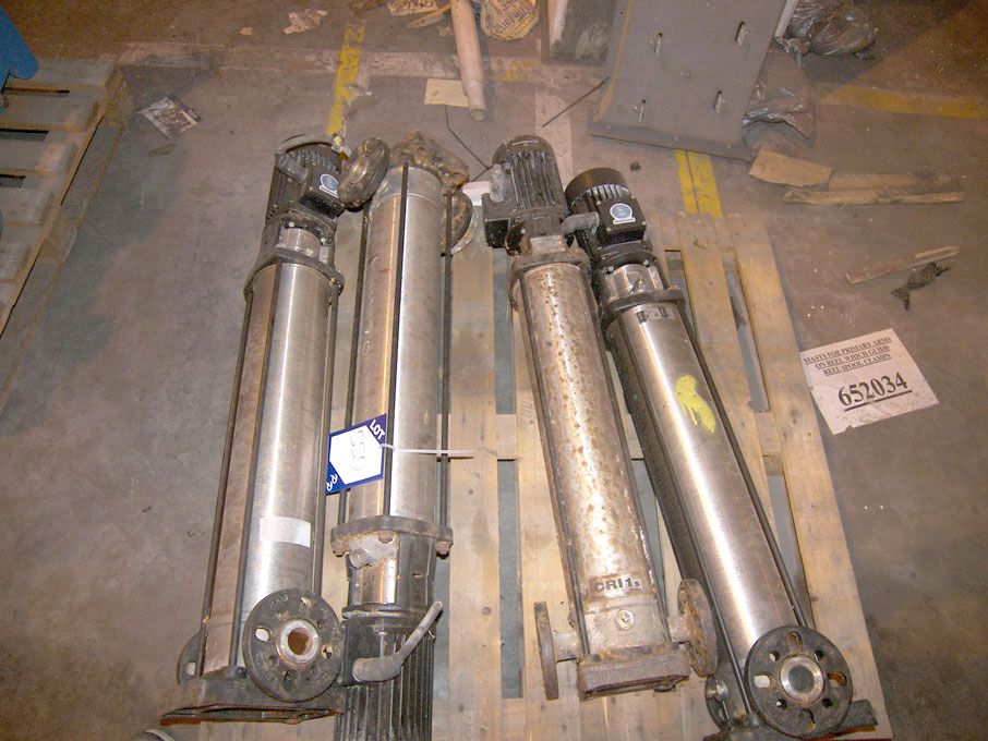 4x Grundfos etc CRI's pumps on pallet