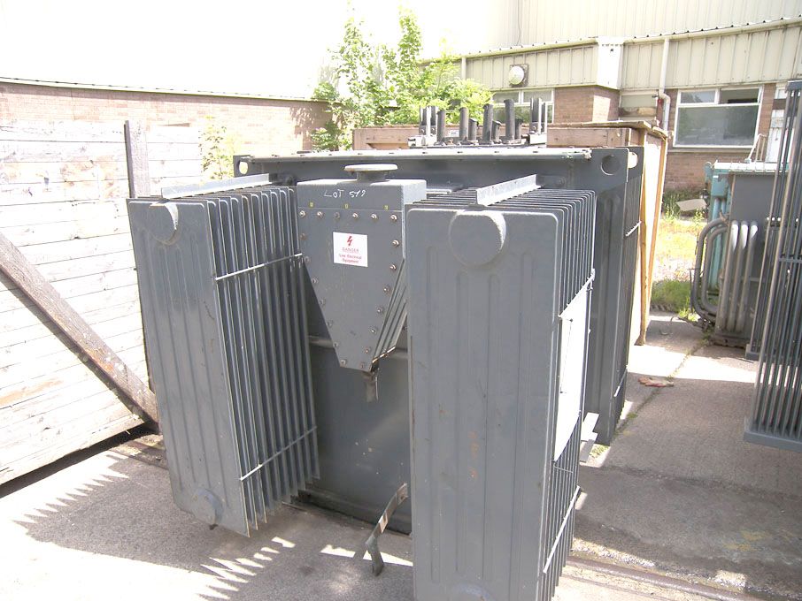 GEC 1000kva transformer, HV= 3300v, 175A, LV 440v,...
