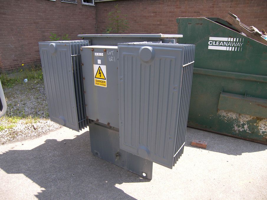 Winder 200kva transformer, HV= 3300v, 35A, LV= 433...