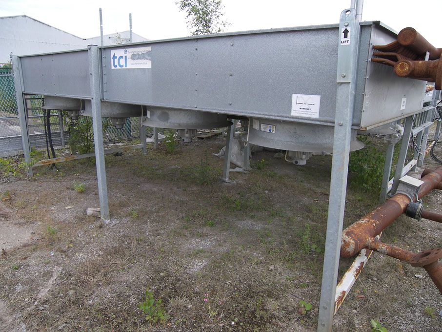 TCI 8 fan cooling tower, 2.1kW per fan @ 980rpm, 9...