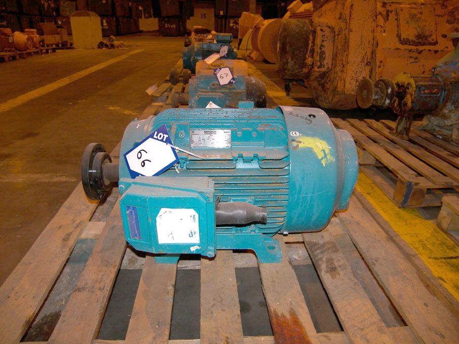 Brook Crompton WP-DF225MN AC motor, 30kW @ 980rpm,...