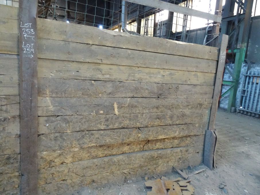 10x wooden railway sleepers, 2650mm long