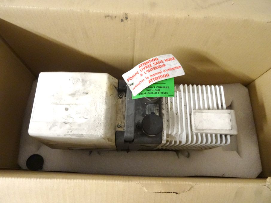 Thermo Scientific 2005ARL-LS vacuum pump